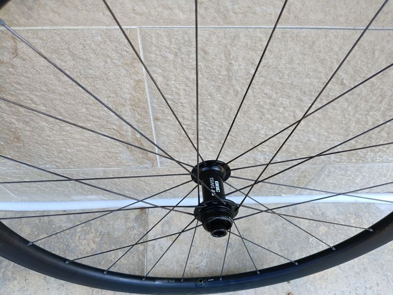 Brugt Roval Rapide C38 Carbon Wheelset 2023 bike — billede 4 af 6