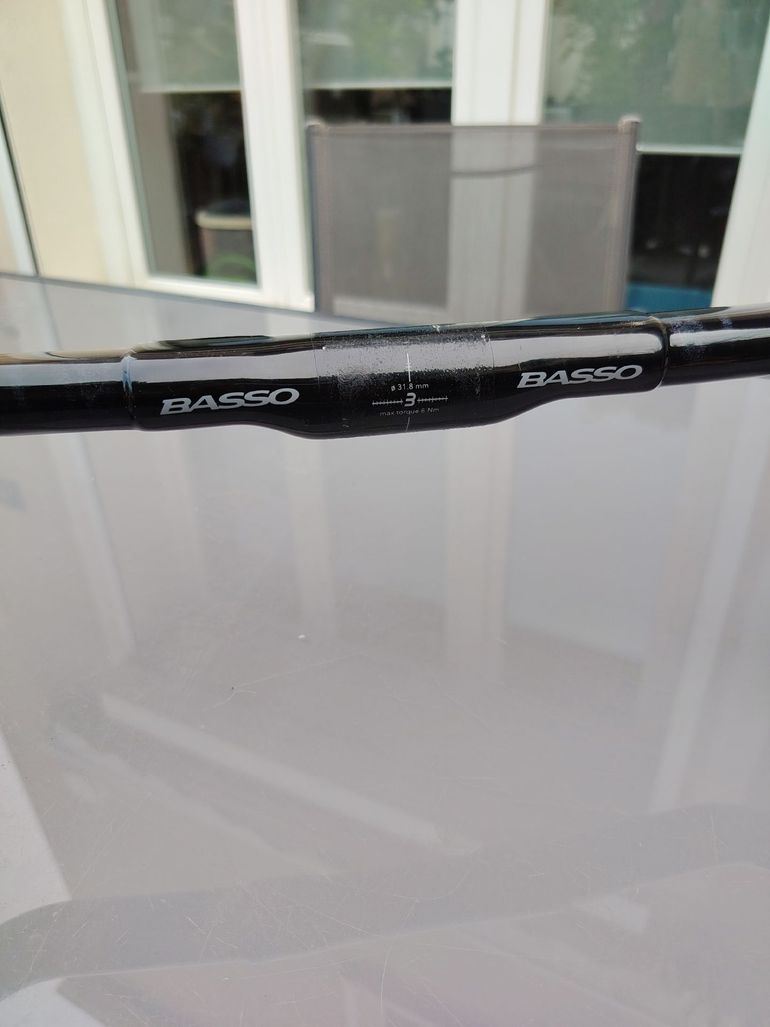 Used Basso Handlebar 2025 bike — image 4 of 11