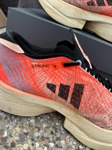 Used Adidas Adizero Prime X Strung bike — image 3 of 11