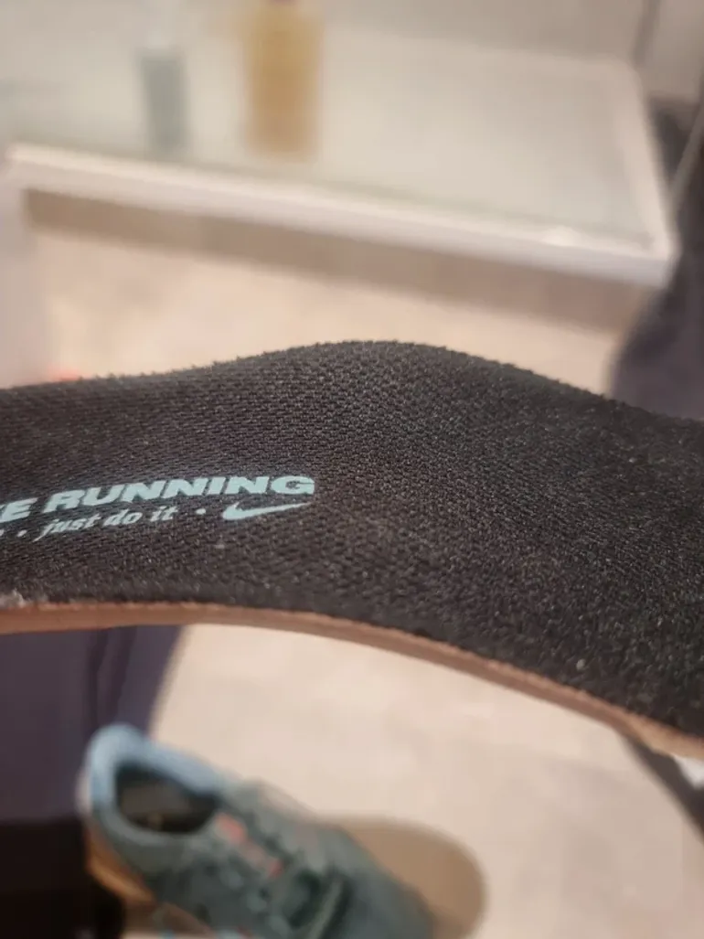 Nike Running shoes bike d'occasion — image 6 sur 6