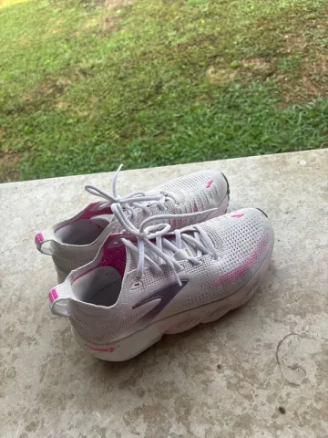 Used Brooks Glycerin flex bike — image 2 of 4