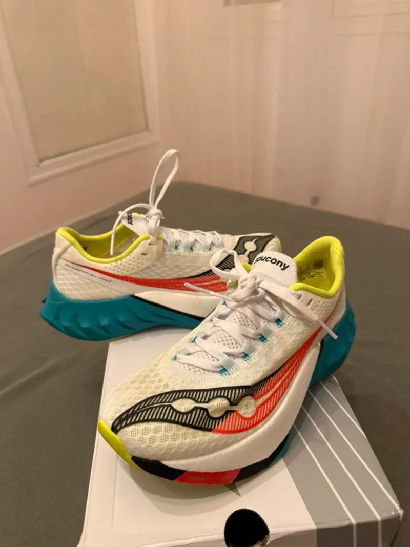 Used Saucony Endorphin Pro 4 Running Shoes