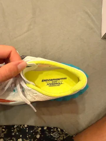 Used Saucony Endorphin Pro 4 bike — image 8 of 11