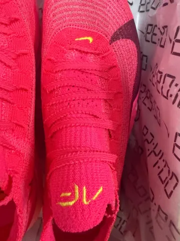 Used Nike Zoom Alphafly bike — image 3 of 9