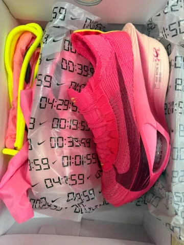 Used Nike Zoom Alphafly bike — image 2 of 9