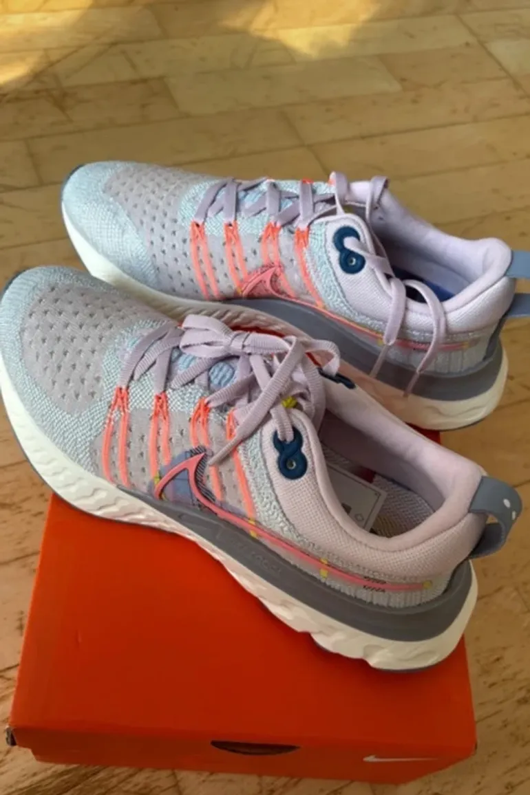 Tweedehands Nike Running Schuhe bike — afbeelding 3 van 4