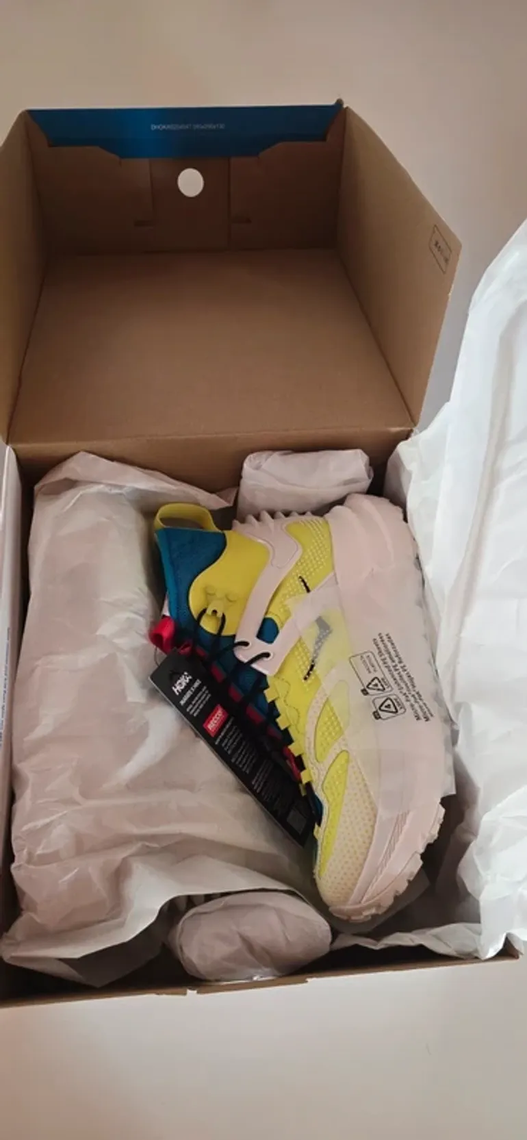 Tweedehands Hoka Magate X Hike bike — afbeelding 2 van 3