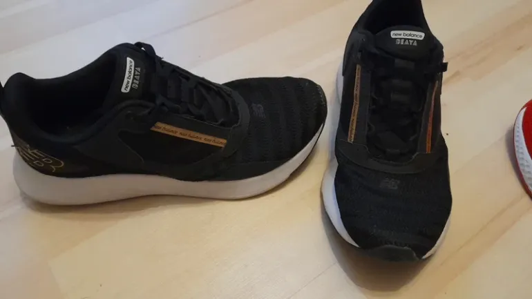 Used New Balance Schuhe US 8 (39) bike — image 2 of 2