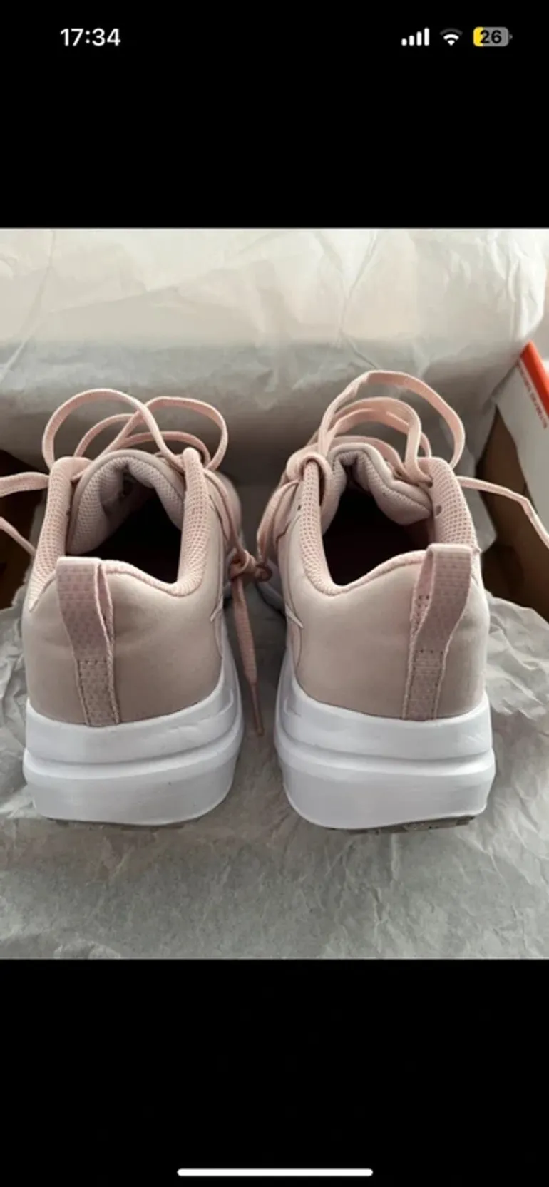 Used 100% Nike Running Shoes WMNS bike — image 3 of 7