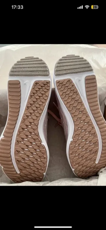 Used 100% Nike Running Shoes WMNS bike — image 5 of 7