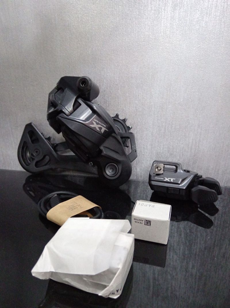 Używany Shimano XT RD-M8100 SGS 2026 Drivetrain & Pedals