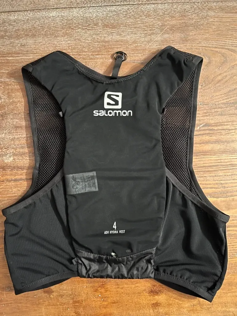 Used Salomon ADV Hydra Vest 4 bike — image 2 of 2