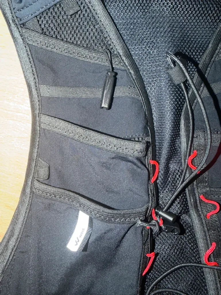 100% Weiss Hydration Vest bike d'occasion — image 10 sur 10