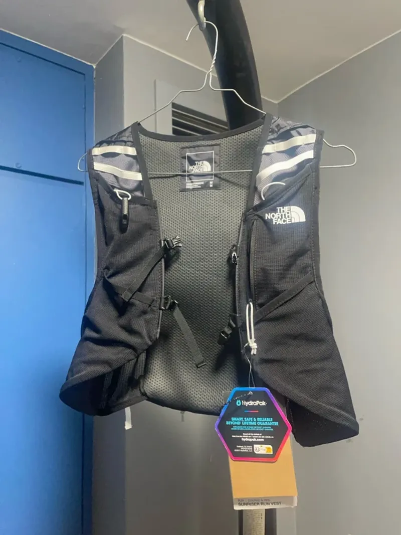 Używany The North Face Sunriser Run 8L Running Accessories
