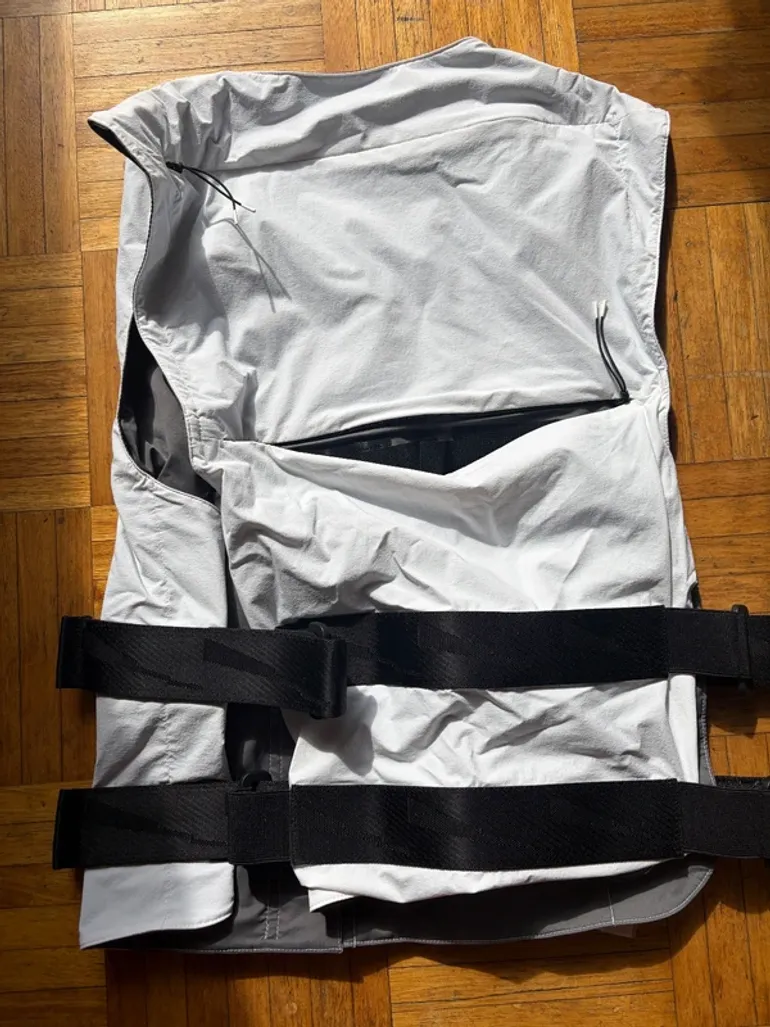 Used On Running Ice Vest bike — image 2 of 6