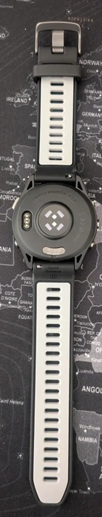 Used Garmin Forerunner 265 bike — image 4 of 5