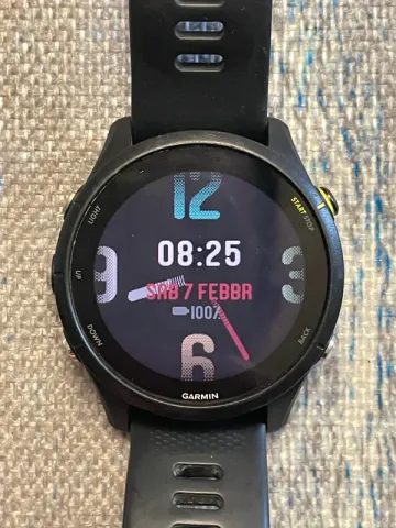 Used Garmin Forerunner 255 Music bike — image 1 of 11