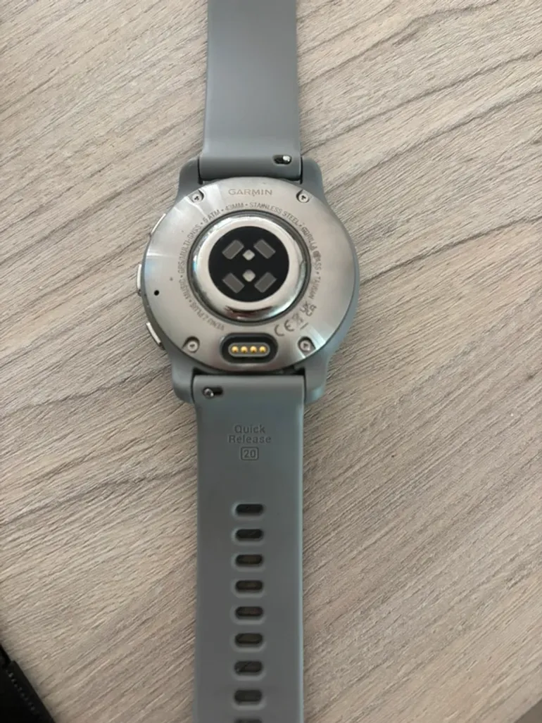 Used Garmin Venu 2 Plus bike — image 3 of 4
