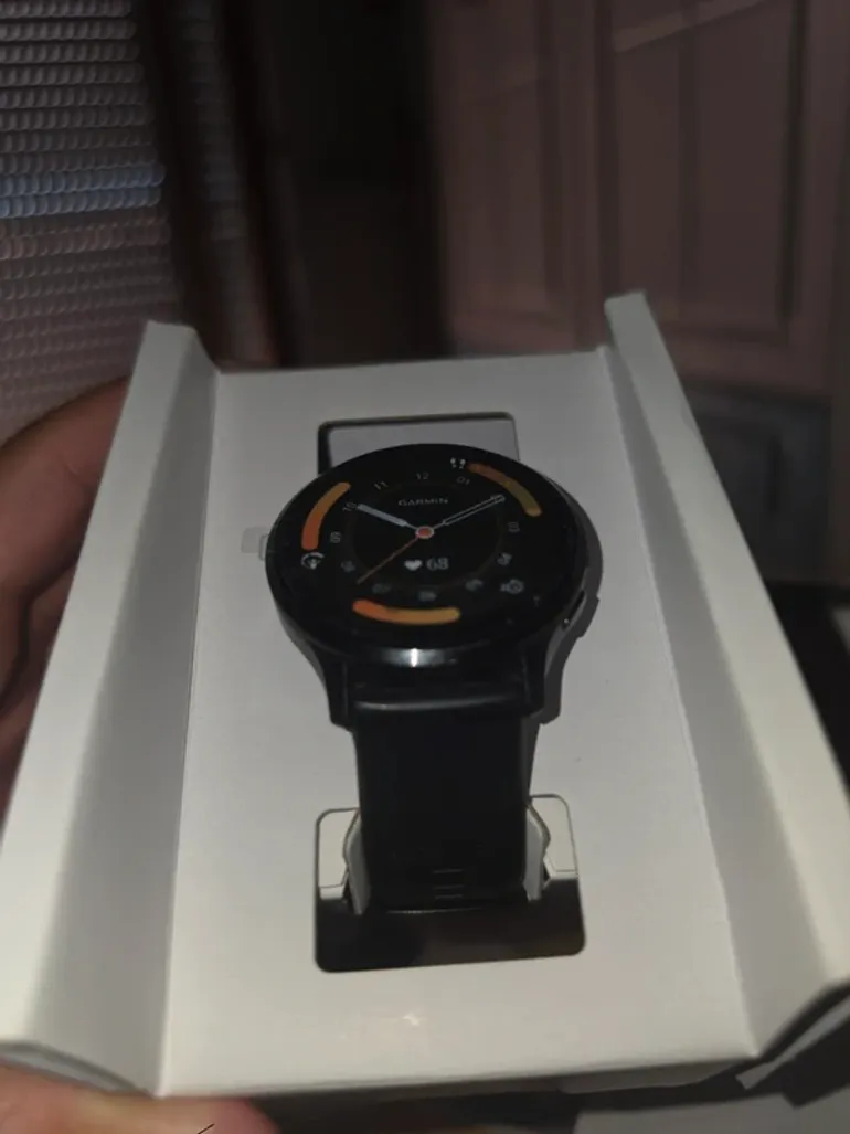 Used Garmin Venu 3 bike — image 7 of 7