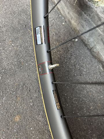 Used Reserve 52/63 Wheelset 2025 bike — image 6 of 9