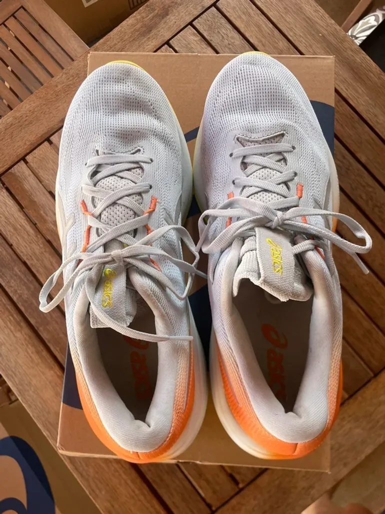 Used Asics Gel Cumulus 28 bike — image 5 of 10