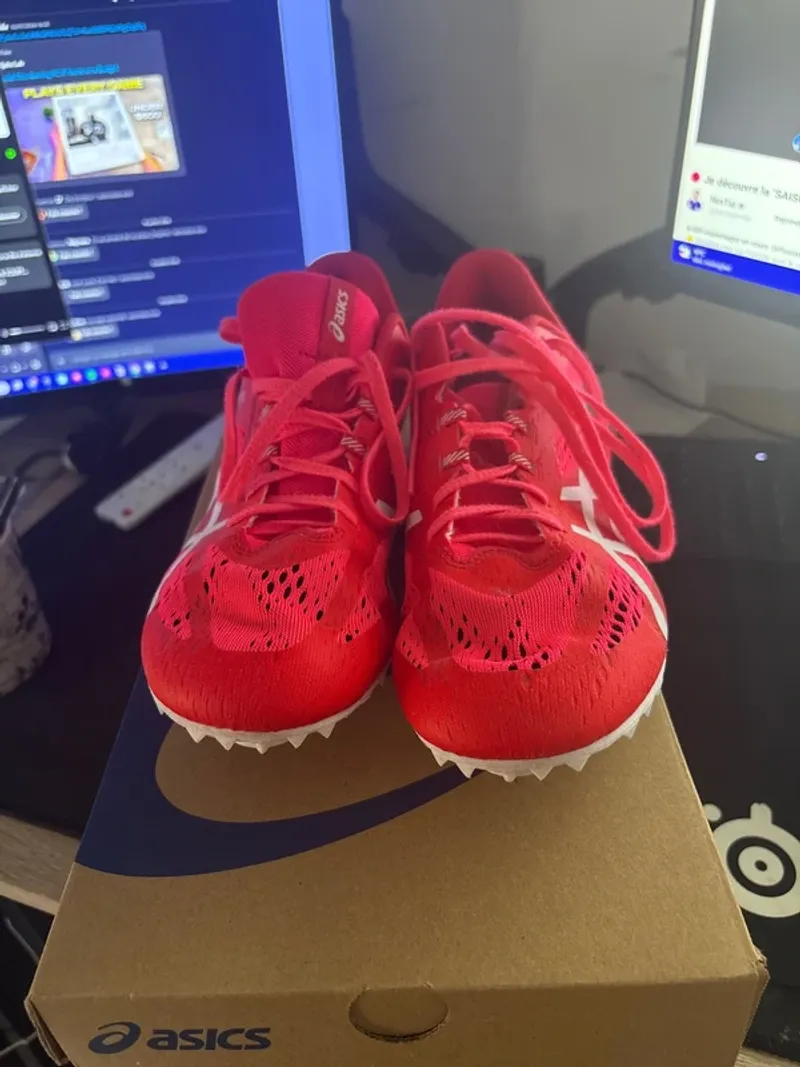Asics Running Spikes Running Shoes usato