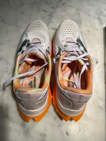 Used Saucony Endorphin Speed 4 bike — image 9 of 15