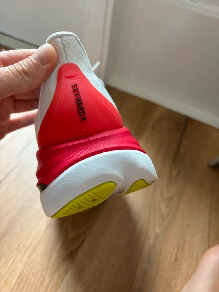 Gebrauchtes Hoka Skyward X bike — Bild 9 von 11