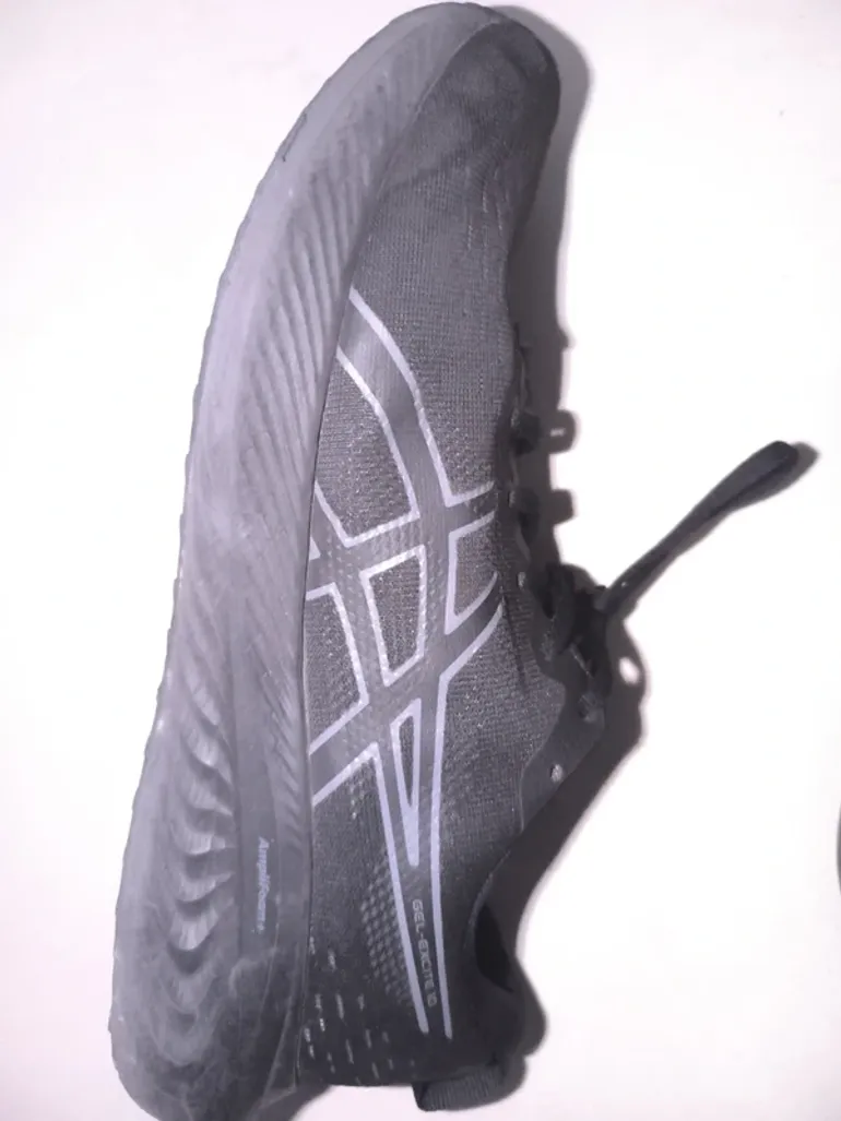 Used Asics Gel-excite 10 bike — image 3 of 3
