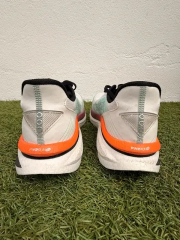 Used Saucony Endorphin Series bike — image 5 of 8
