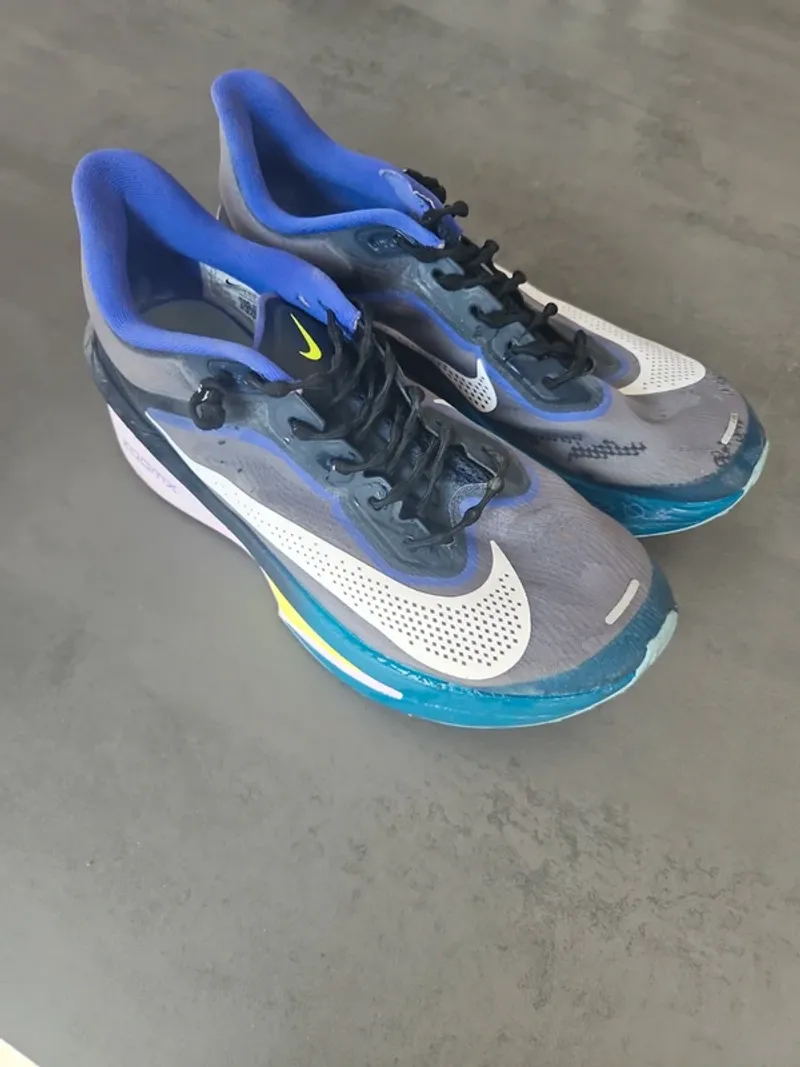 Used Nike Zoom Fly 06 Running Shoes