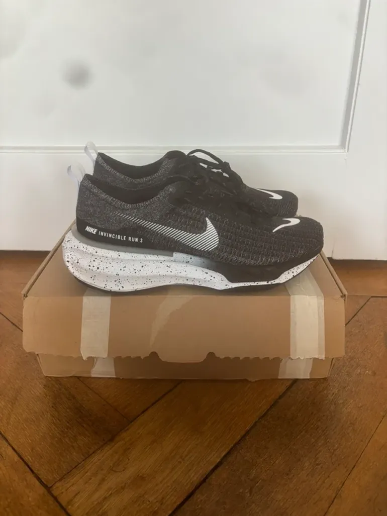 Nike ZoomX Invincible Run FK 3 bike usato — immagine 2 di 3