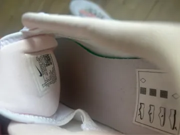 Used Nike Shoes bike — image 6 of 7