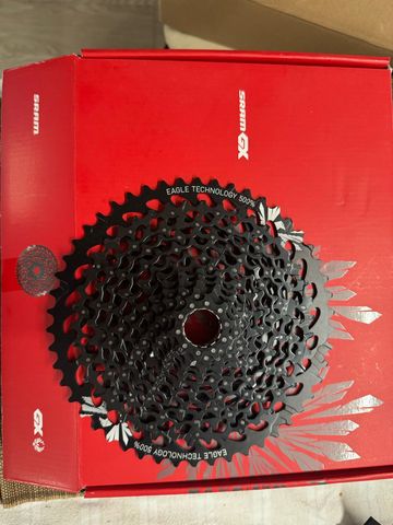 Used Sram xg1275 2026 bike — image 1 of 5