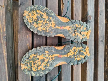 Used La Sportiva Bushido 3 Goretex bike — image 2 of 2