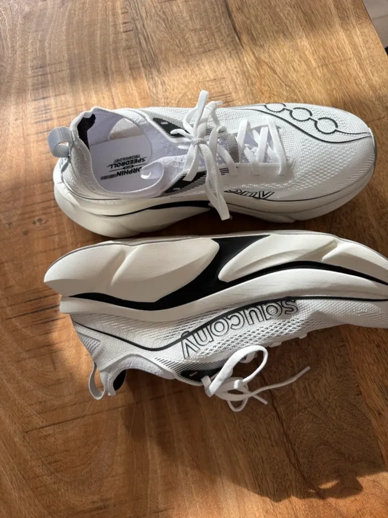 Used Saucony Endorphin Elite 3 bike — image 4 of 8