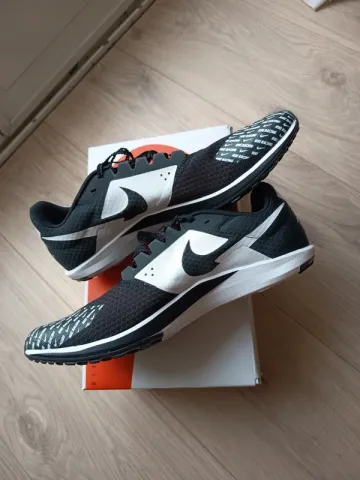 Used Nike Zoom Rival Waffle 6 bike — image 2 of 10