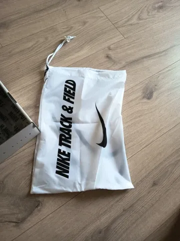 Used Nike Zoom Rival Waffle 6 bike — image 8 of 10