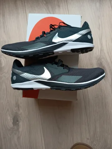 Used Nike Zoom Rival Waffle 6 bike — image 1 of 10