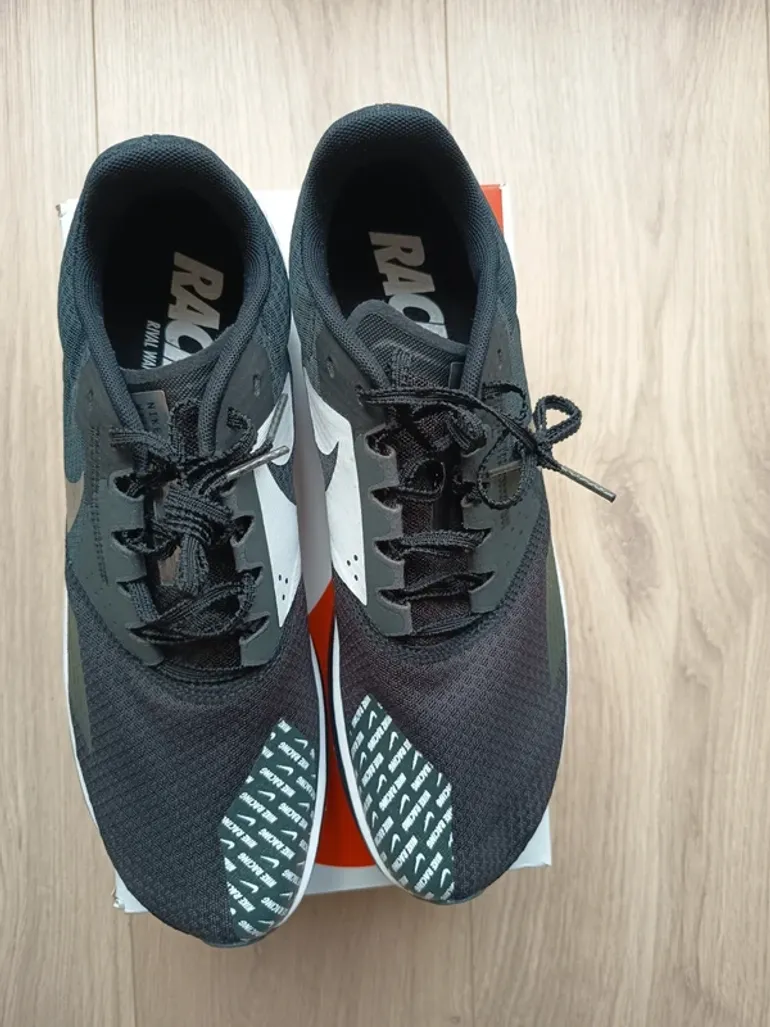 Used Nike Zoom Rival Waffle 6 bike — image 3 of 10