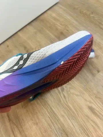 Tweedehands Saucony Endorphin Pro 4 bike — afbeelding 8 van 10