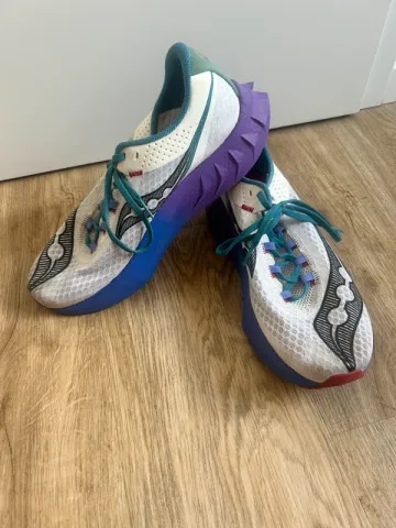 Tweedehands Saucony Endorphin Pro 4 bike — afbeelding 2 van 10