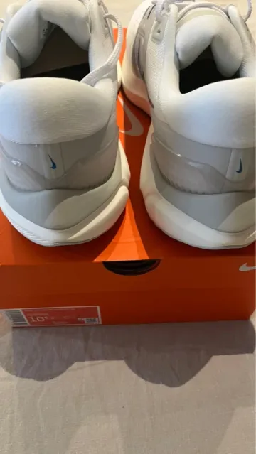 Used Nike Vomero 16 bike — image 11 of 14