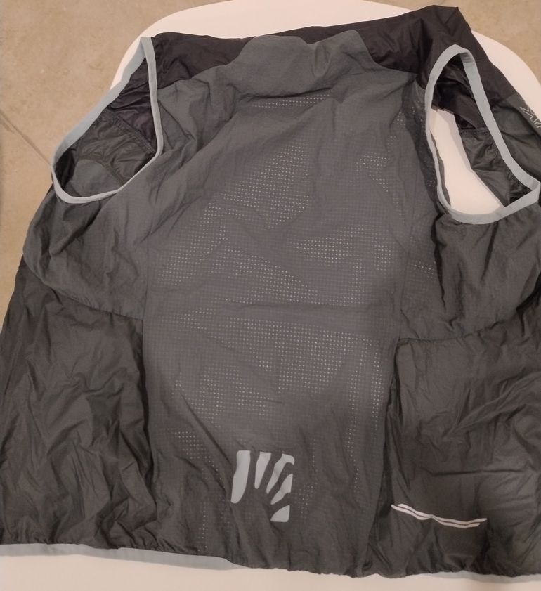 Brugt Karpos lavaredo wind w vest 2026 bike — billede 2 af 3