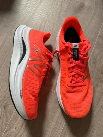 Použité New Balance FuelCell Propel V4 bike — obrázek 6 z 8