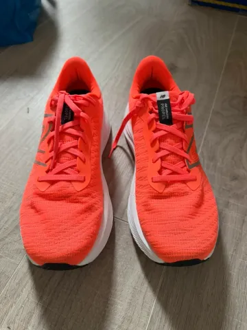 Použité New Balance FuelCell Propel V4 bike — obrázek 5 z 8