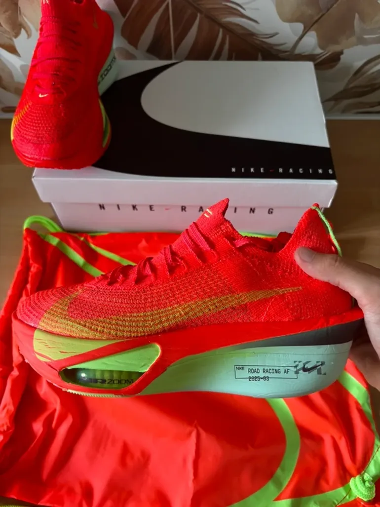 Gebrauchtes Nike Air Zoom Alphafly NEXT% 3 bike — Bild 2 von 2