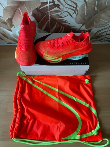 Gebrauchtes Nike Air Zoom Alphafly NEXT% 3 bike — Bild 1 von 2