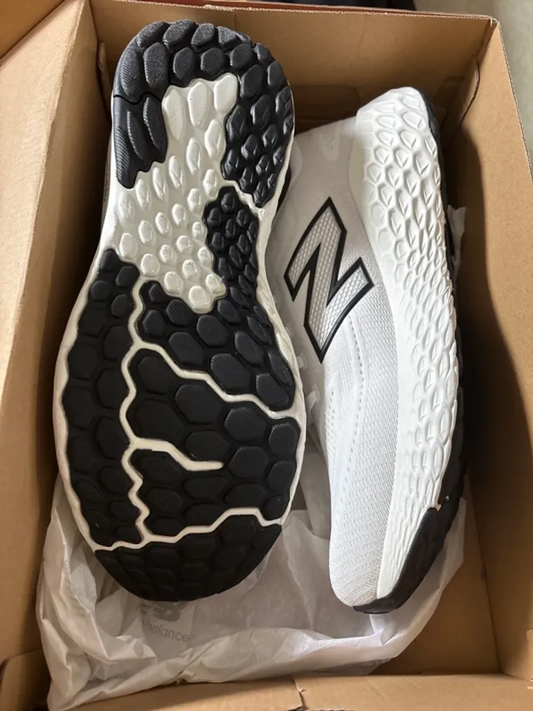 Used New Balance MEVOZLW4 bike — image 5 of 8