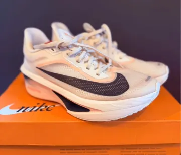 Used Nike Zoomfly 6 bike — image 1 of 4